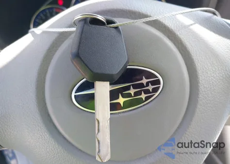 2010 Subaru Forester 2.5X Premium z USA, uszkodzony, nr VIN JF2SH6CC4AH797075